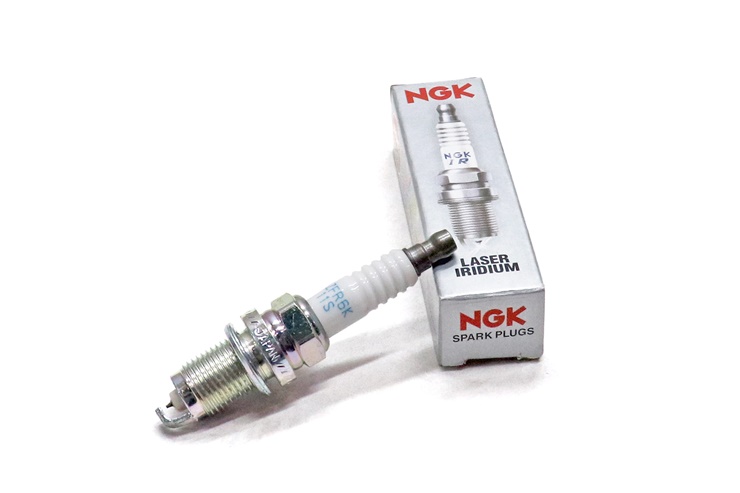 Свеча зажигания NGK Honda (5266) (57222)